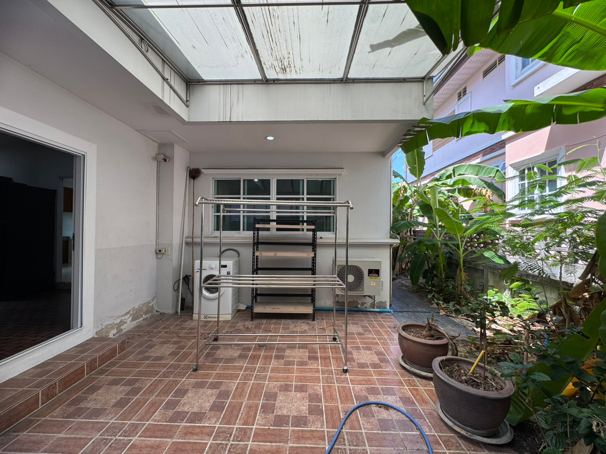 ให้เช่าบ้านโชคชัย4 ลาดพร้าว71 : ให้เช่าบ้านเดี่ยวซอยโชคชัย4 บ้านเช่าสวยราคาดี (N.2020)