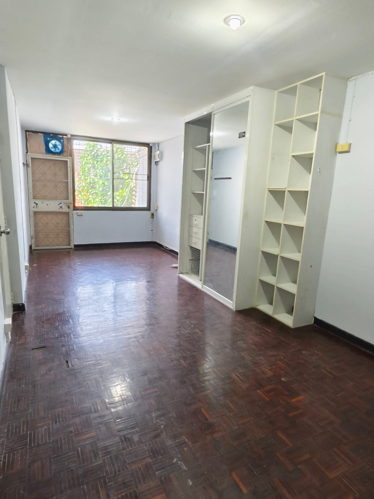 ให้เช่าทาวน์โฮมลาดพร้าว101 แฮปปี้แลนด์ : ⚡ ให้เช่า ทาวน์โฮม 2 ชั้น หมู่บ้านประชากรไทย ซอย ลาดพร้าว 93  ขนาด 23 ตร.ว. ⚡