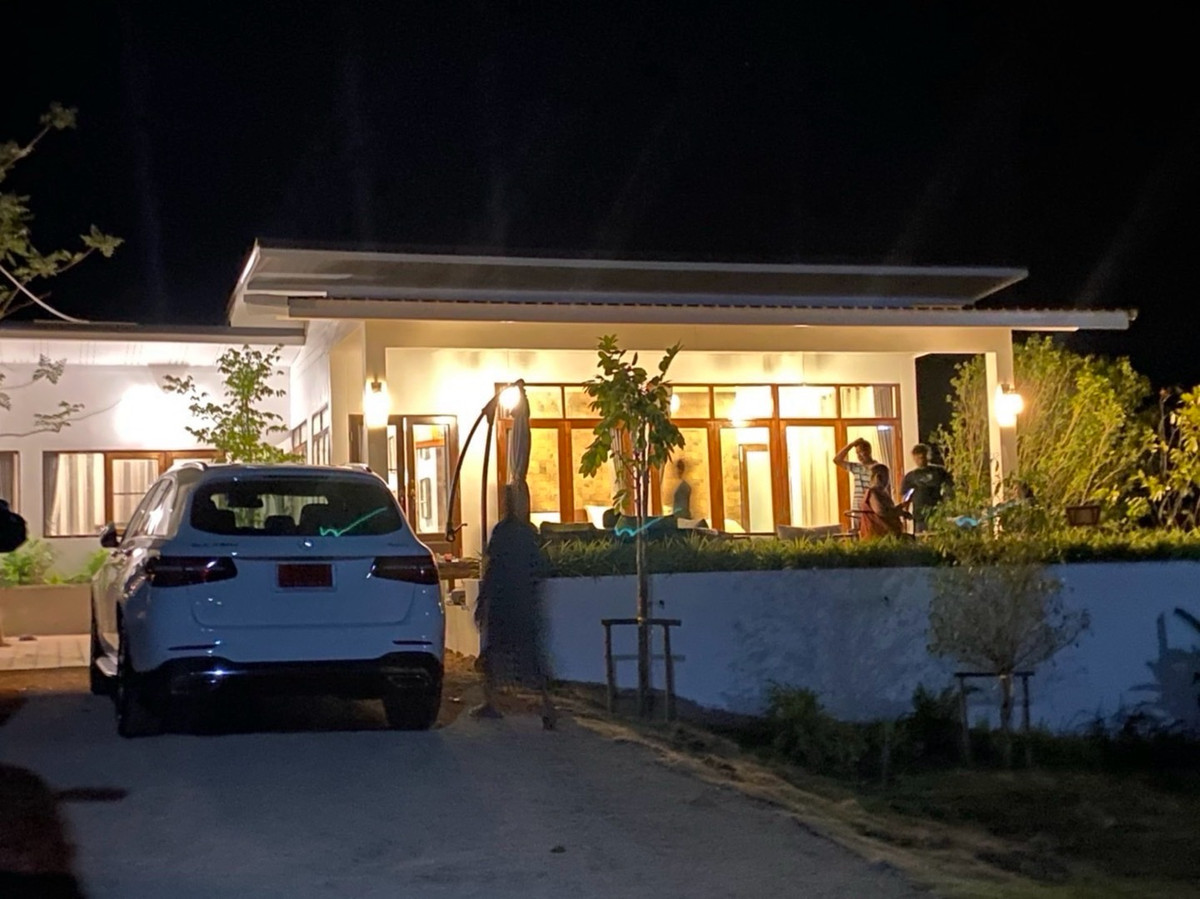 ขายกิจการโรงแรม & กิจการอพาร์ตเมนต์สระบุรี : ขายบ้านเดี่ยว/รีสอร์ท พร้อมที่ดิน 10ไร่ วิวภูเขา เหมาะทำโรงแรม รีสอร์ท โฮมสเตย์ พูลวิลล่า Air bnb วังม่วง สระบุรี แต่งสวยจัด น่าลงทุนมาก ขายถูก