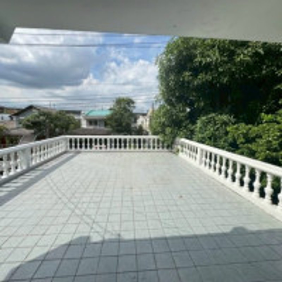 ขายบ้านพัฒนาการ ศรีนครินทร์ : บ้านเดี่ยว เมืองทอง 2 โครงการ 3 พัฒนาการ ที่ดินใหญ่ 90 ตร.ว. 5 นอน 4 น้ำ 15.5 ล้าน ทำเลดีสวนหลวง เงียบสงบเป็นส่วนตัว ใกล้สวนหลวง ร.9 และรถไฟฟ้า 