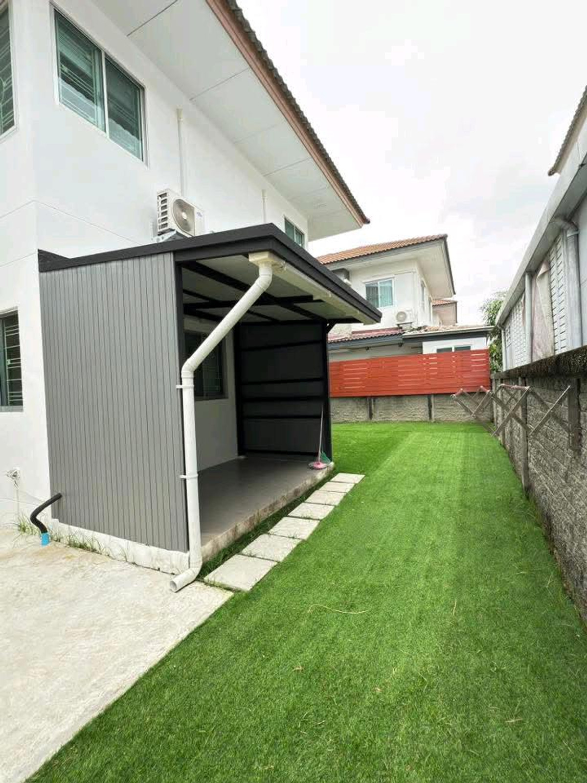 For RentHouseLadkrabang, Suwannaphum Airport : #Single house for rent, ready to move in
#Bangna near Mega