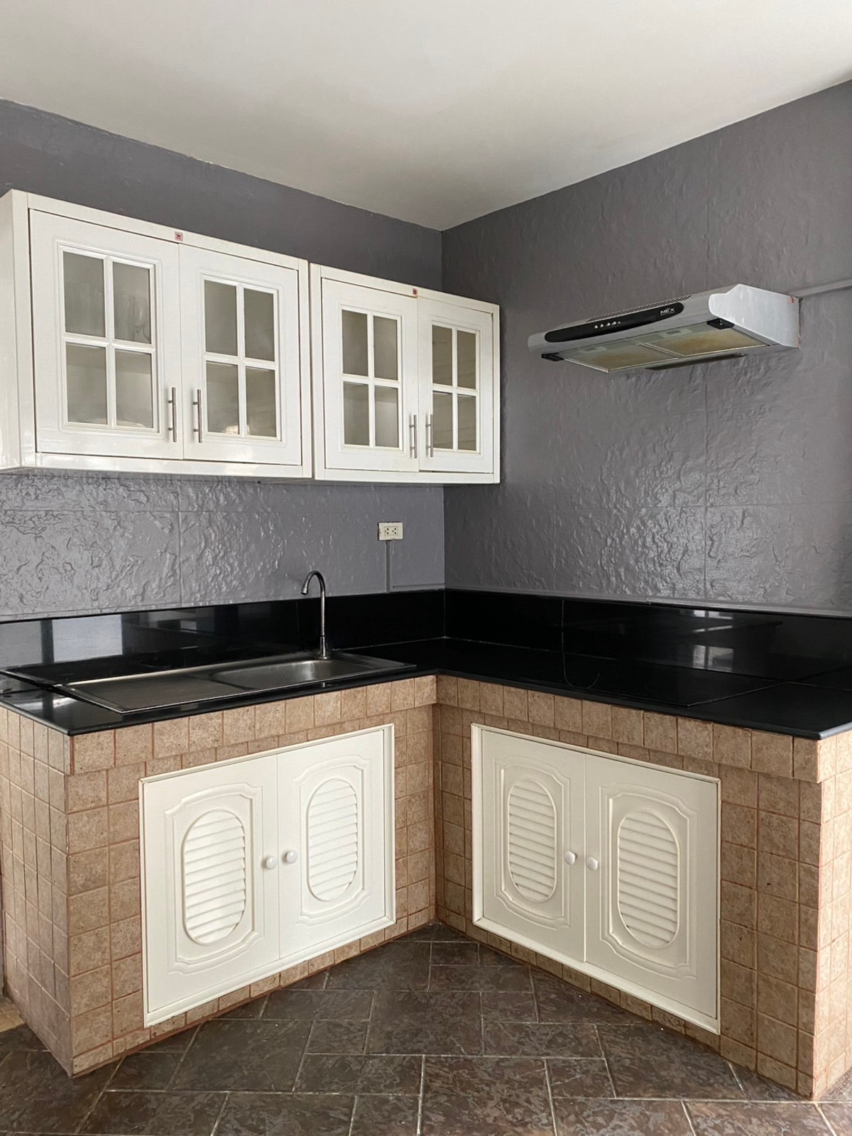 ให้เช่าบ้านมีนบุรี-ร่มเกล้า : ให้เช่า บ้านเดี่ยว (หมู่บ้านพฤกษาชาติแสนสุข ซอยรามคำแหง 118)