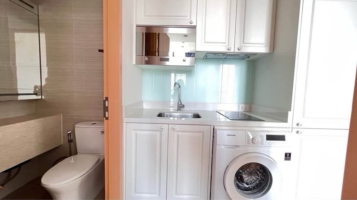 ให้เช่าคอนโดสุขุมวิท อโศก ทองหล่อ : 🔥Rent at  Noble be 33 🔥2BR 2BR 🔥
39,500🔥52sqm 🔥Floor25