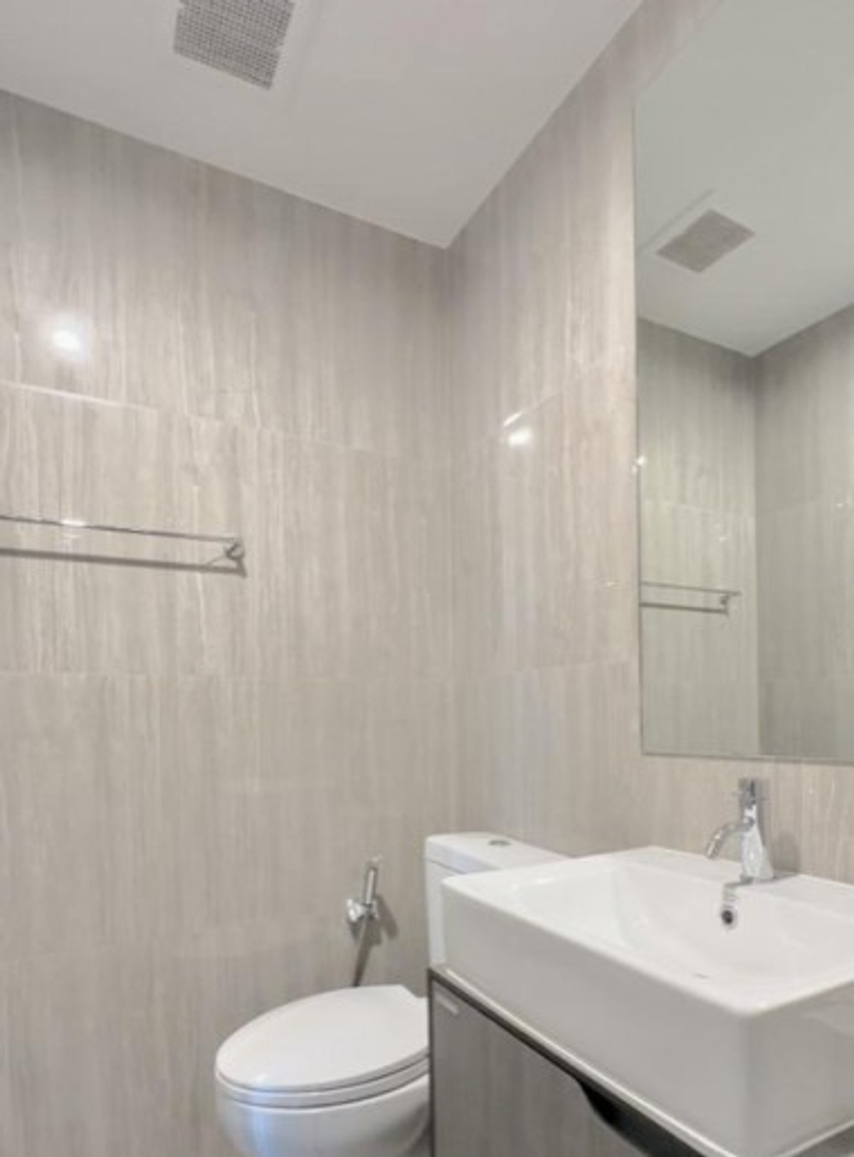 For RentCondoBang kae, Phetkasem : E260 🎉300369 Condo for rent at The Parkland Phetkasem 56