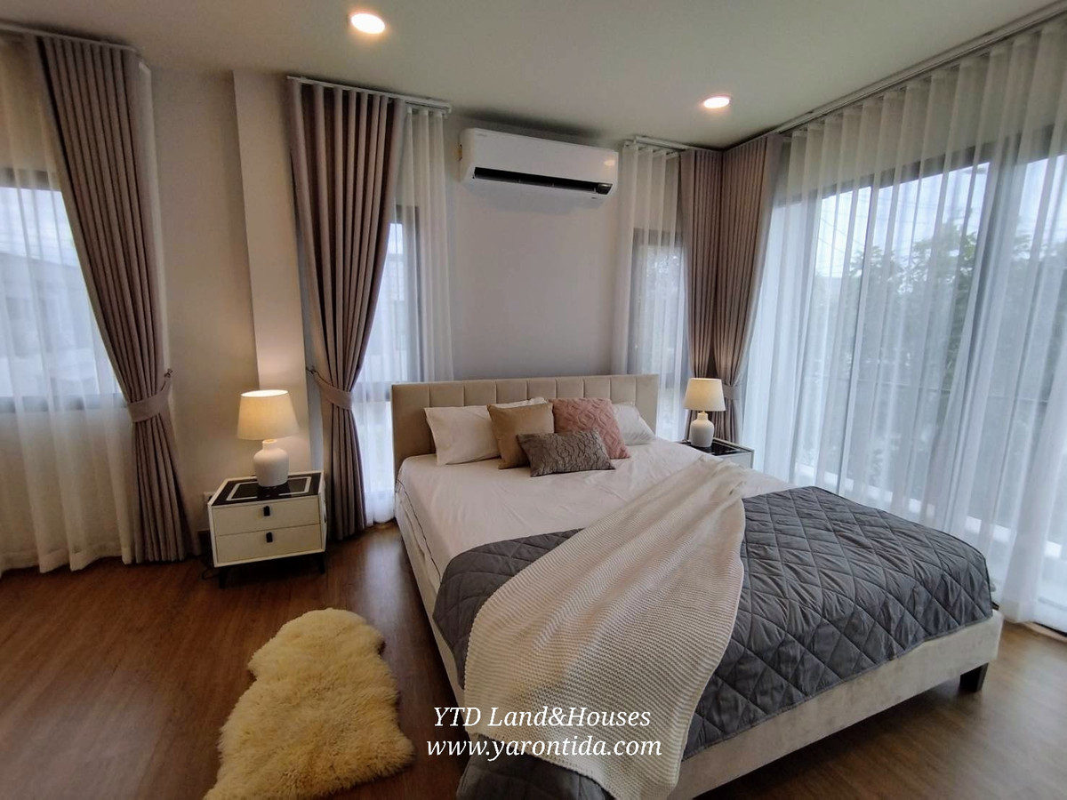 บ้านบางนา แบริ่ง ลาซาล : ขาย/ให้เช่า บ้านเดี่ยว โครงการ Centro บางนา L Size ติดเมกะ-บางนา 