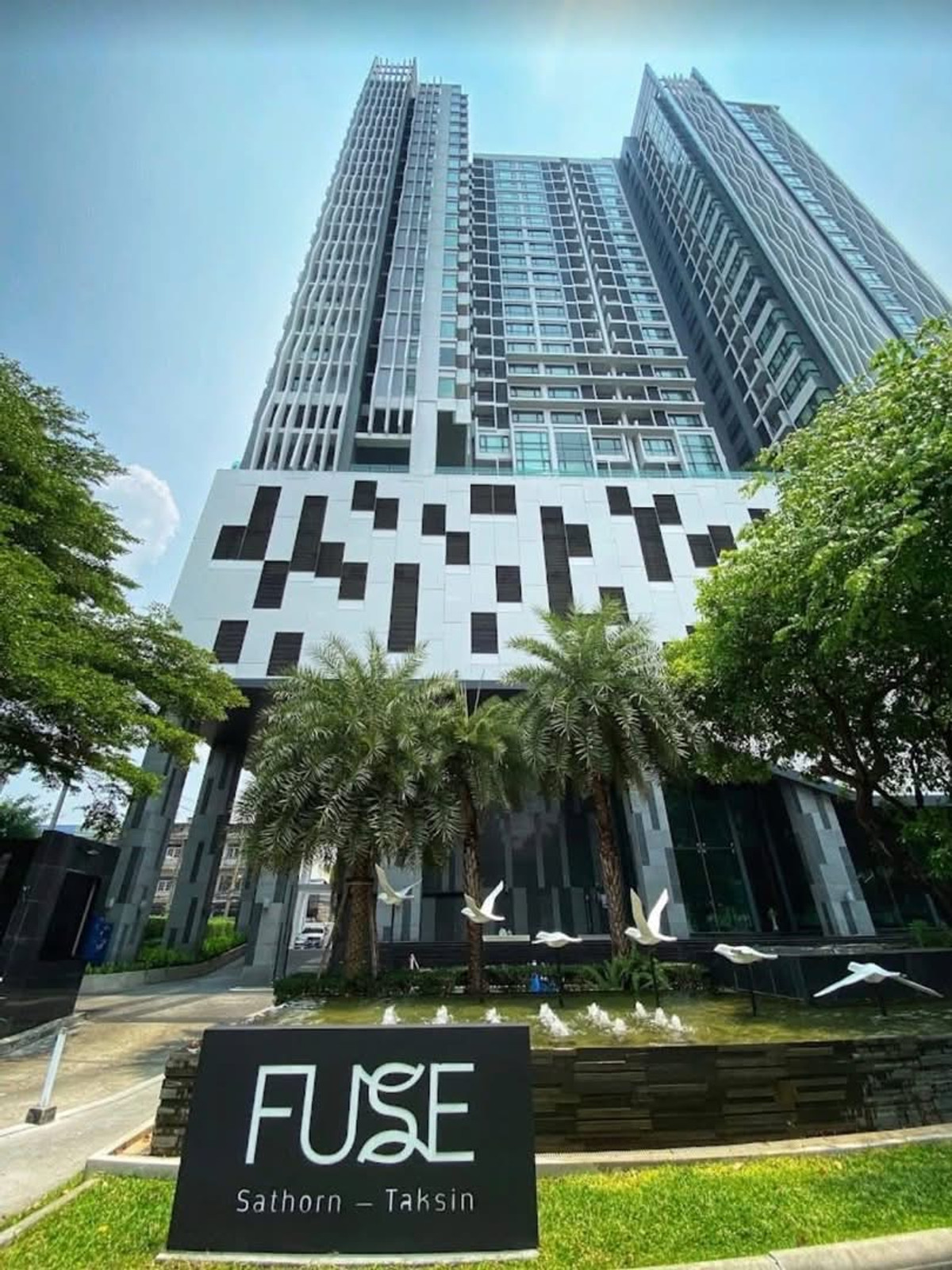 ขายคอนโดวงเวียนใหญ่ เจริญนคร :  🔥 ขาย 🔥 ฟิวส์ สาทร - ตากสิน - FUSE Sathorn - Taksin / 1 Bedroom ATOM032