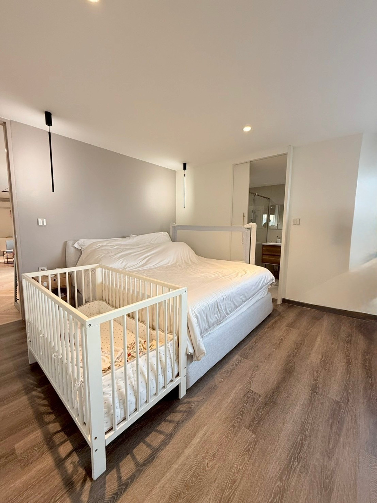 For RentCondoSukhumvit, Asoke, Thonglor : 🌃✨ For Rent Bedroom D.S. Tower 2 Sukhumvit 39 condo newly renovated - near BTS Phrom Phong