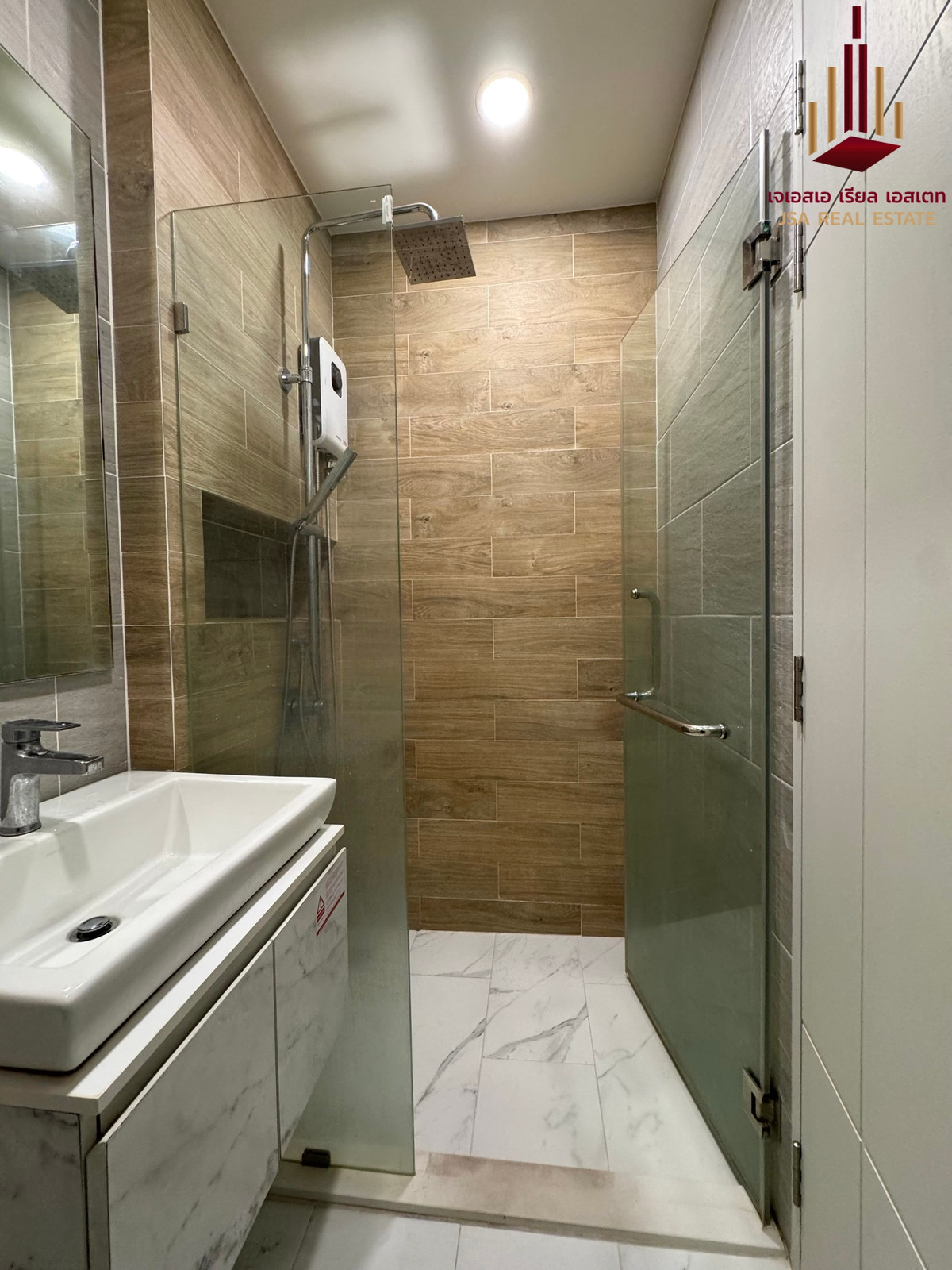 For SaleCondoChaengwatana, Muangthong : ✨ For Sale: The Cube North Chaengwattana 12 Condo ✨ 💰 Only 2,400,000 THB