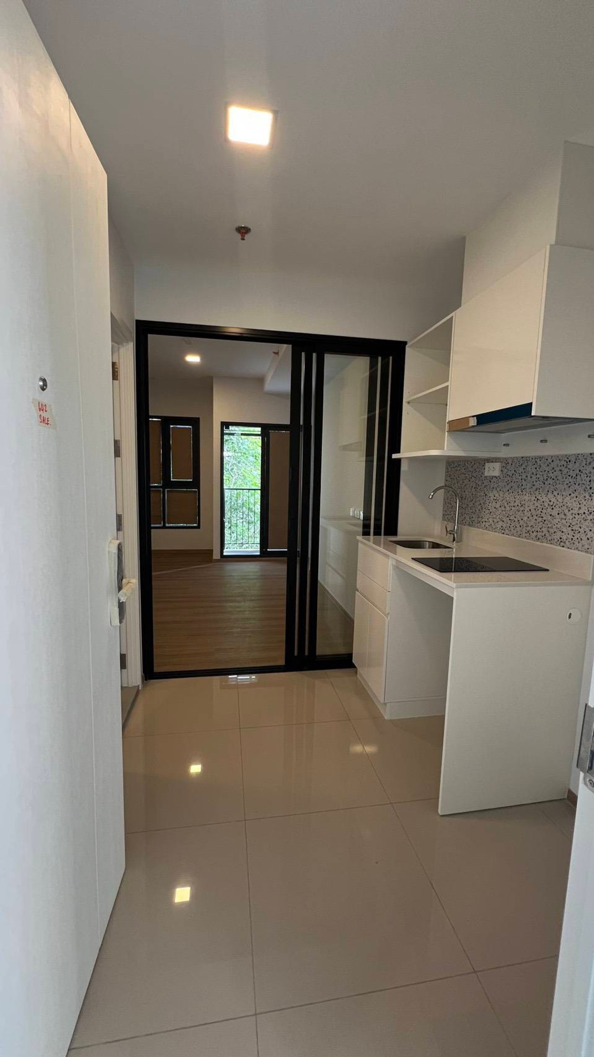 For RentCondoPinklao, Charansanitwong : ⭐️ Chapter One Spark Charan⭐️ Room for rent, size 23 sq m., 6th floor, ready to move.