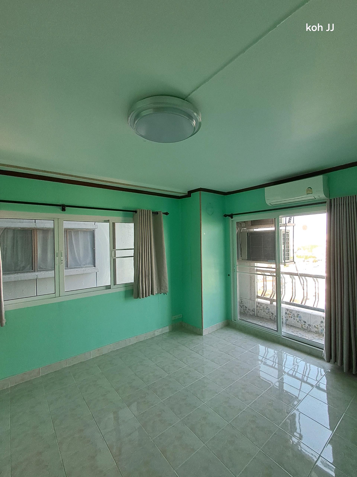 ขายคอนโดบางแค เพชรเกษม : FOR SALE ขายด่วน! ห้องมุมไซส์ใหญ่ 69.4 ตร.ม. ติด MRT บางแค 0 เมตร 2 ห้องนอน ชั้น 12 วิวสวย บางแค คอนโดทาวน์