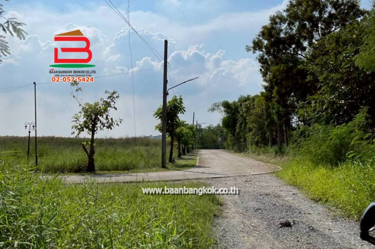 ขายที่ดินสมุทรปราการ สำโรง : ที่ดินเปล่า ซอยบางนาการ์เด้น เนื้อที่ 2 ไร่ (ใกล้มหาวิทยาลัยอัสสัมชัญ วิทยาเขตสุวรรณภูมิ) ถนนบางนา-ตราด ตำบลบางเสาธง อำเภอบางเสาธง จังหวัดสมุทรปราการ