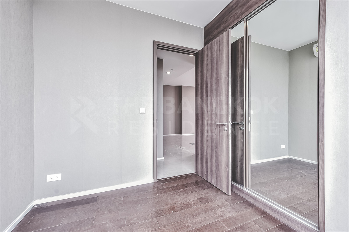 For SaleCondoSathorn, Narathiwat : 🌊 Chao Phraya River view! 2 bedrooms, beautiful room, Menam Residences, good location, good price, only 11.99 million baht 🔥 By Bonnie 0658245701