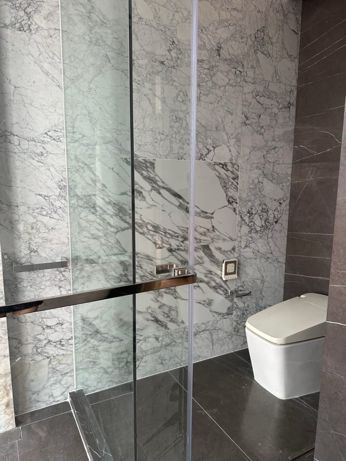 ให้เช่าคอนโดสุขุมวิท อโศก ทองหล่อ : The Mononymument ทองหล่อ ว่างสำหรับเช่า/ขาย