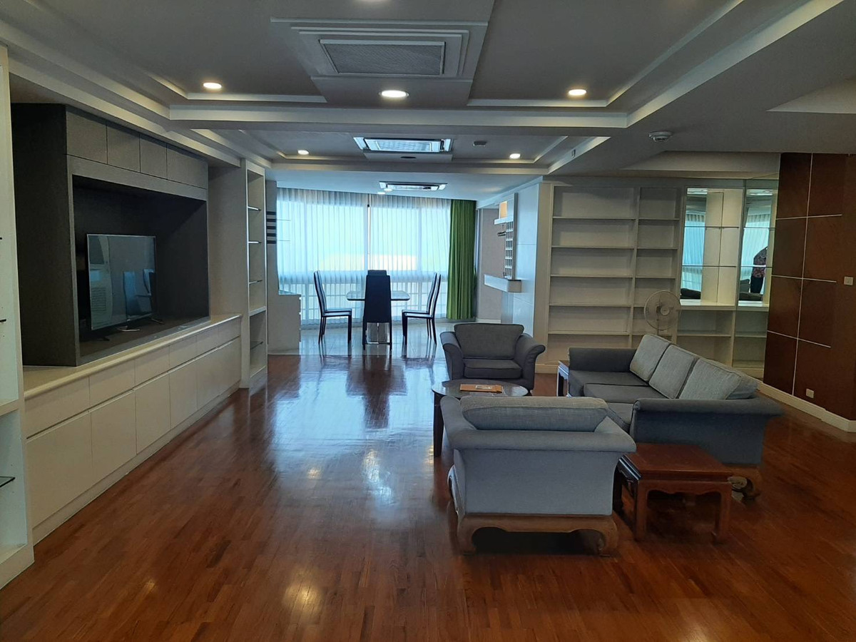ให้เช่าคอนโดสุขุมวิท อโศก ทองหล่อ : President Park 24 for rent 3beds 4baths 261 sqm 80,000 per month