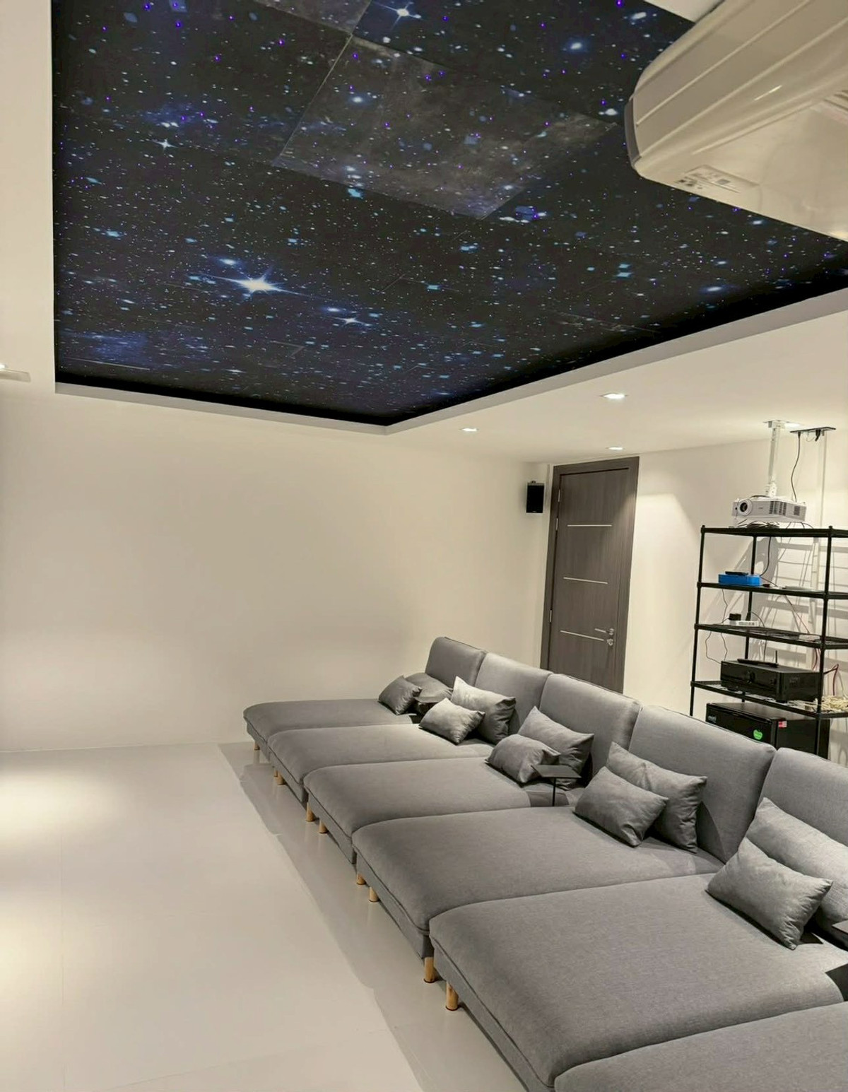 ขายพัทยา บางแสน ชลบุรี สัตหีบ : บ้านหรูสำหรับขาย เมืองพัทยา ชลบุรี