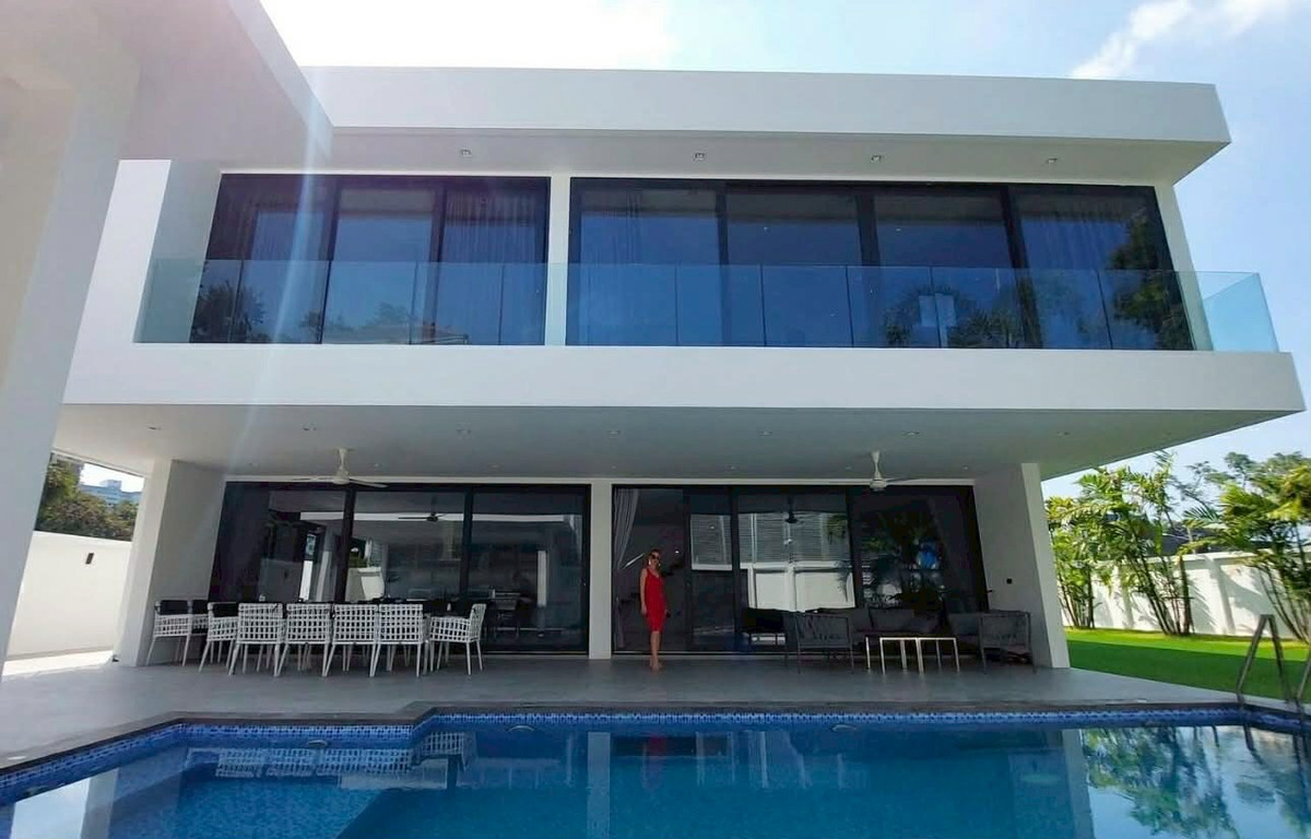 ขายพัทยา บางแสน ชลบุรี สัตหีบ : บ้านหรูสำหรับขาย เมืองพัทยา ชลบุรี