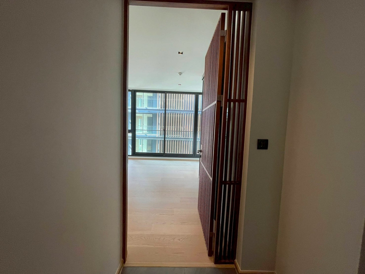 For RentCondoSukhumvit, Asoke, Thonglor : ✨ GT16258 | Empty room for rent at Chalermnit Art De Maison Condo, convenient travel, shuttle available.