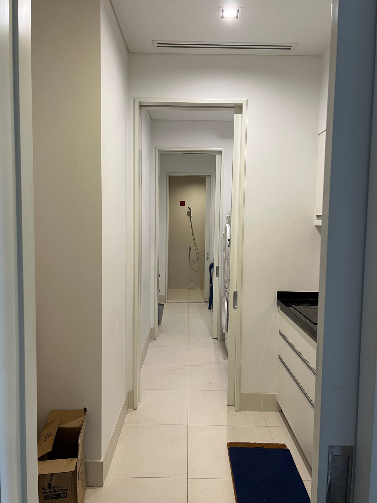 ขายคอนโดสาทร นราธิวาส : 🚨🔥 ขายด่วน | Ritz-Carlton Residences | 3 นอน | 211 ตร.ม. | ชั้น 28 | 65 ล้าน ALL-IN ⚡ ไม่มีค่าโอน ⚡ ไม่มีภาษี ⚡ ไม่มีค่าใช้จ่ายเพิ่ม | ~308K/ตร.ม. เทียบตลาด 440K/ตร.ม. 💰 ต่ำกว่าตลาด 30% 🏙️