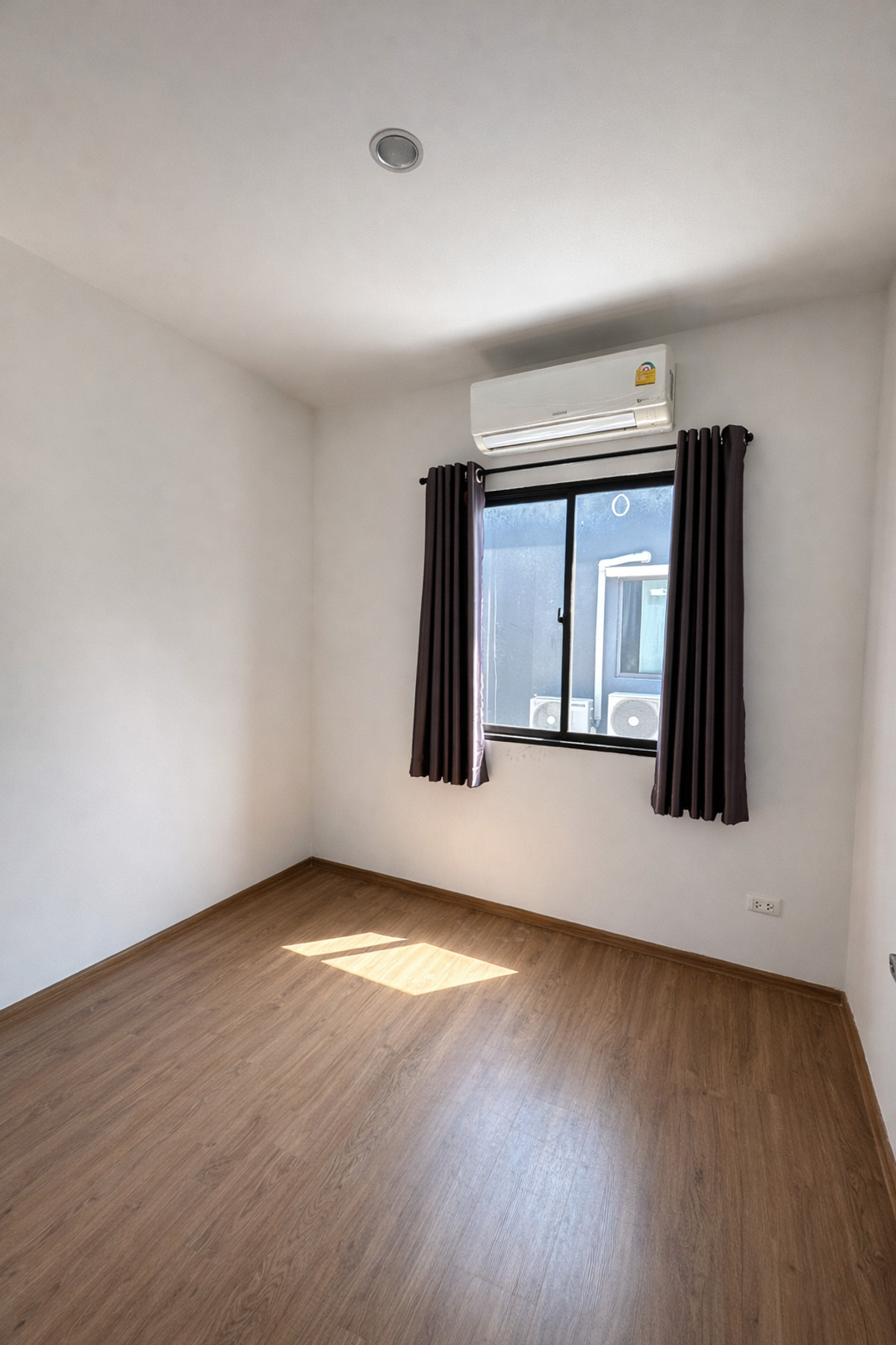 ให้เช่าทาวน์โฮมราษฎร์บูรณะ สุขสวัสดิ์ : ให้เช่าบ้าน Pleno Suksawat 70 พลีโน่ สุขสวัสดิ์ 70 พร้อมอยู่ แอร์ 3 เครื่อง 