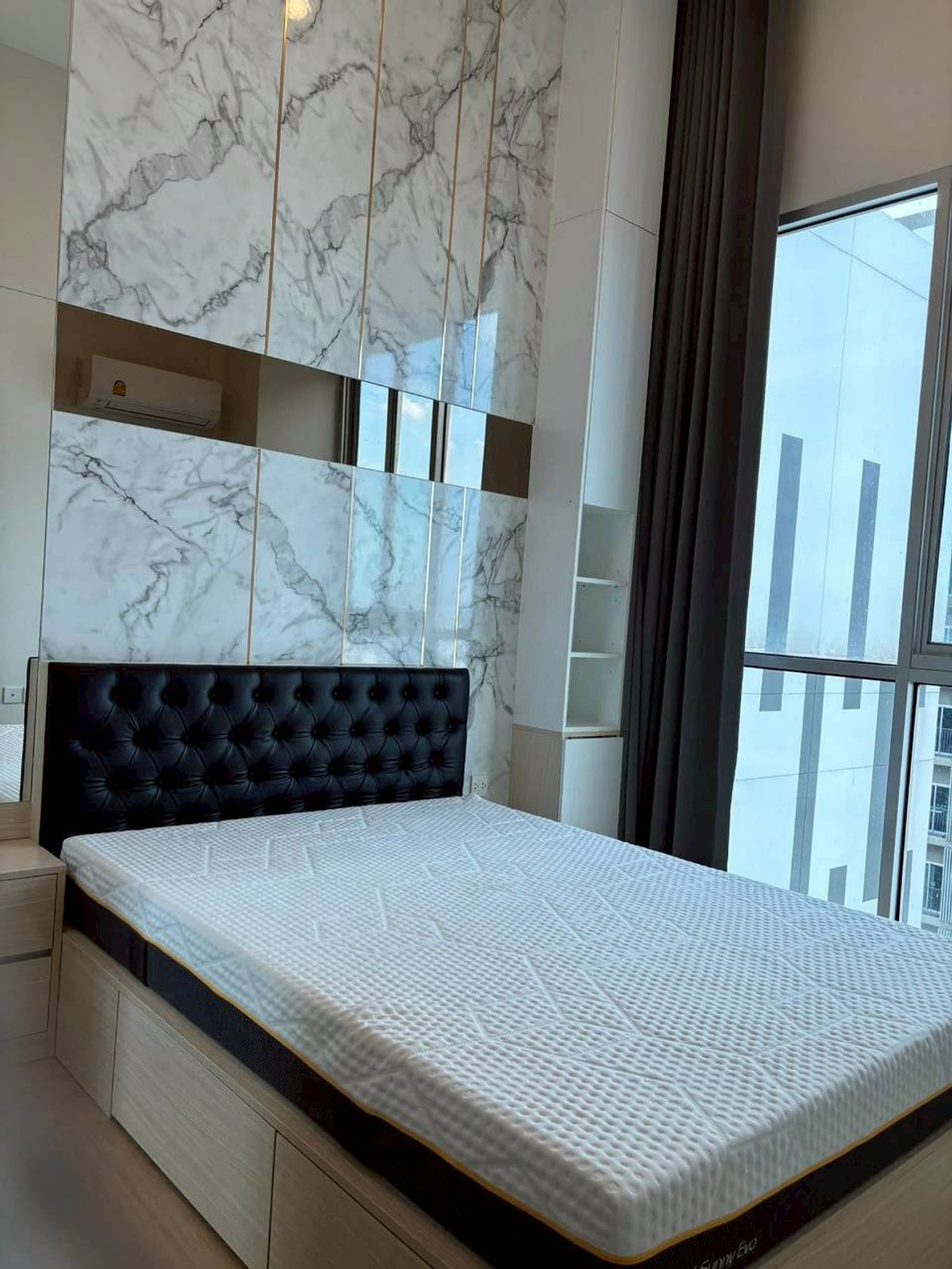 ให้เช่าคอนโดรัชดา ห้วยขวาง : ✅ NBRVR121 ✅ Line : @p2nproperty