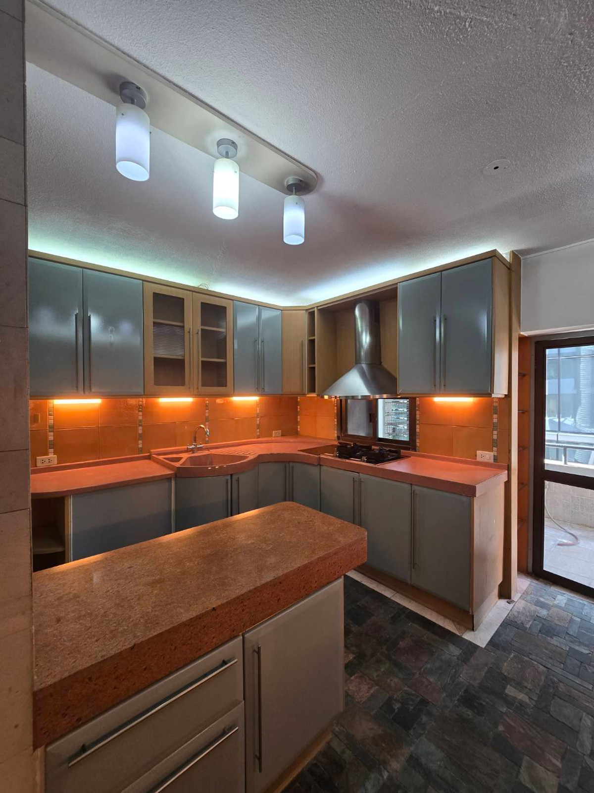 For RentCondoWitthayu, Chidlom, Langsuan, Ploenchit : Sithakarn Condominium / 2 Bedrooms (FOR RENT), Sithakarn Condominium / 2 Bedrooms (FOR RENT) BJ033