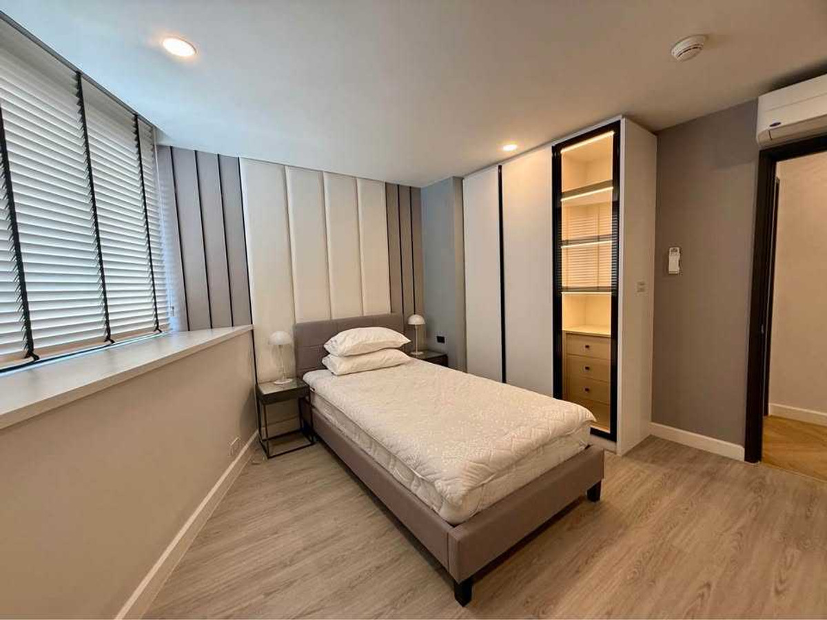 For RentCondoSukhumvit, Asoke, Thonglor : 💎 GT16282 | For rent and sale at President Park 24, convenient travel, close to the BTS, there is a shuttle, the room is very beautifully decorated. Fully furnished, ready to move in!!