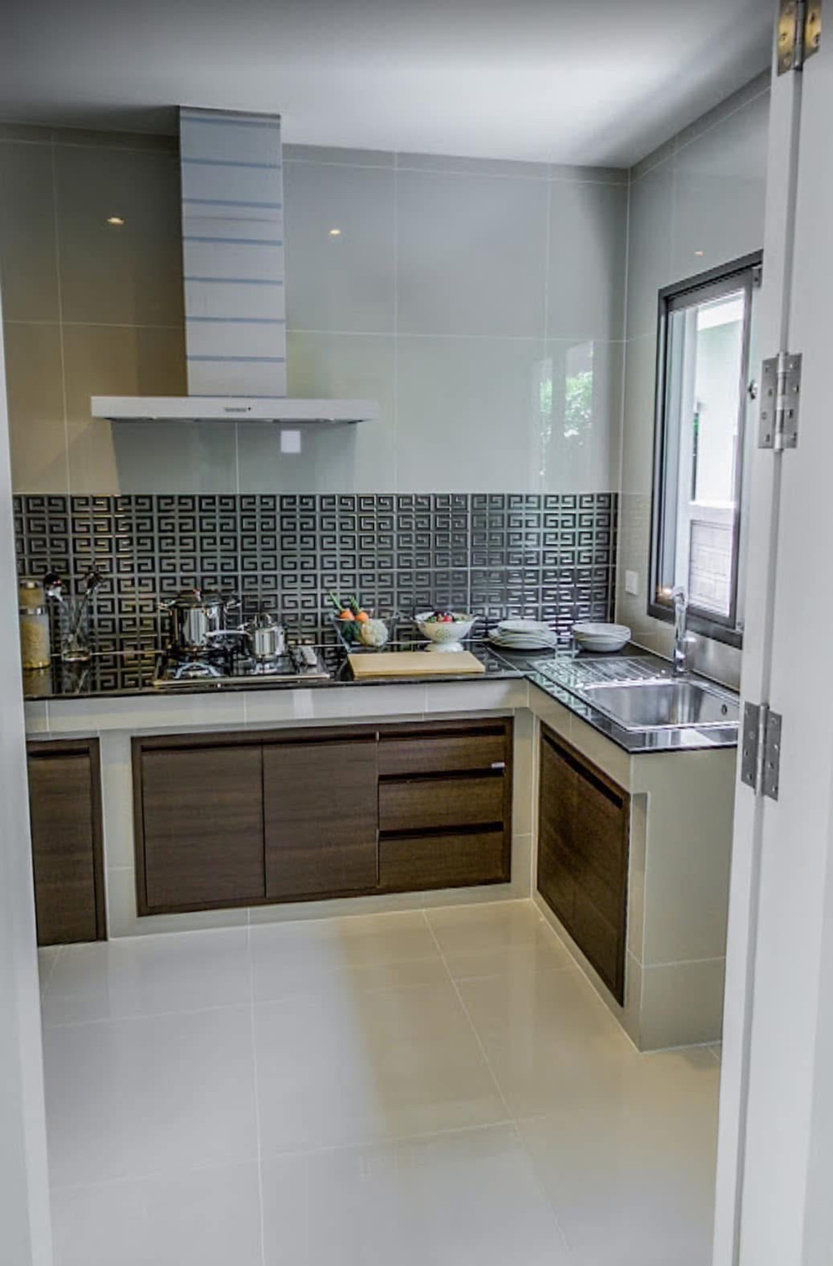 For SaleHouseKaset Nawamin,Ladplakao : Narasiri Topiary / 4 Bedrooms (For Sale), Narasiri Topiary / 4 Bedrooms (FOR SALE) MNT002