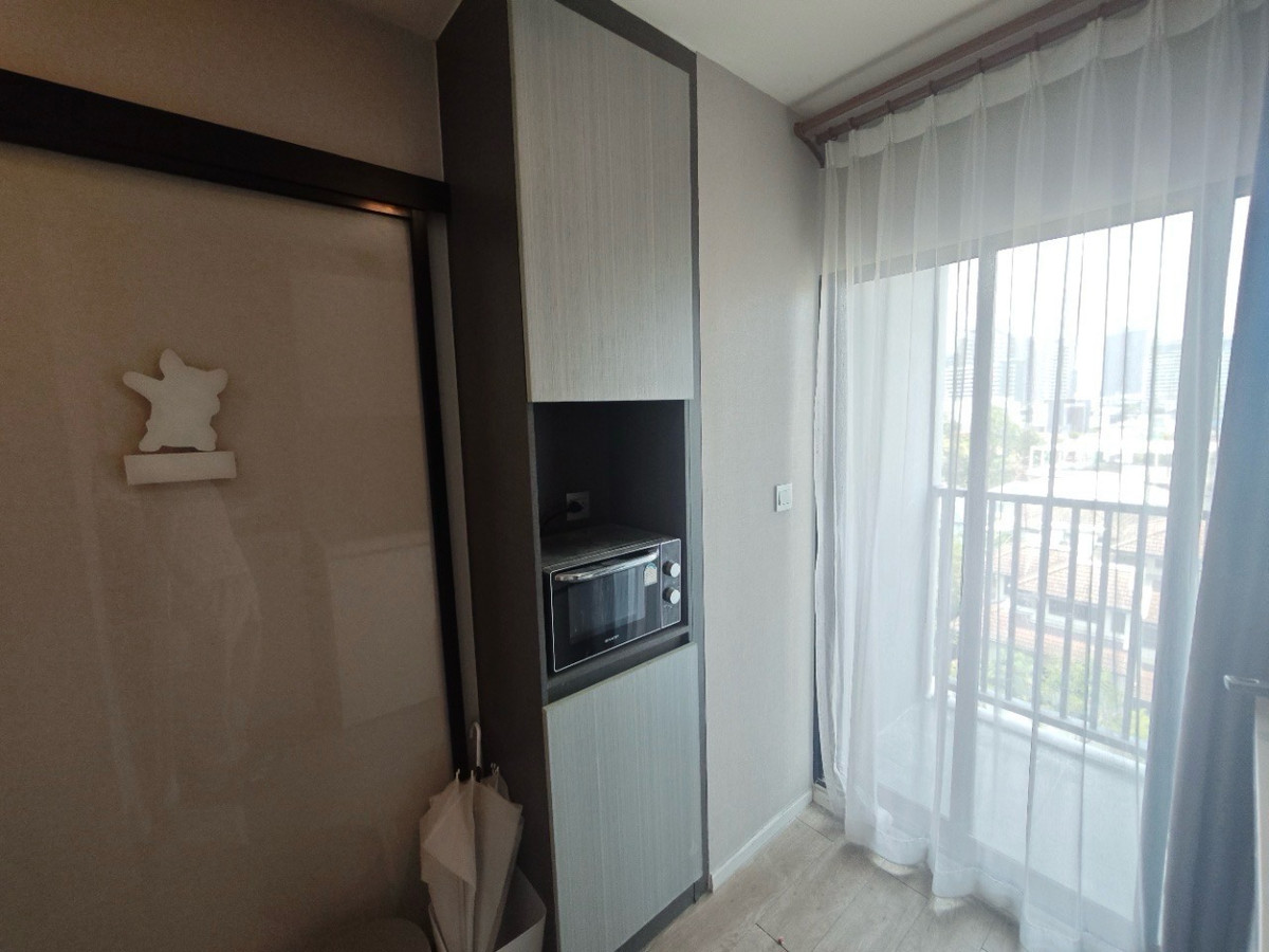 For RentCondoLadprao, Central Ladprao : ⭐️For rent Atmoz Ladprao 15
🛋️Fully furnished🚝Near BTS Lat Phrao Intersection/MRT Phahon