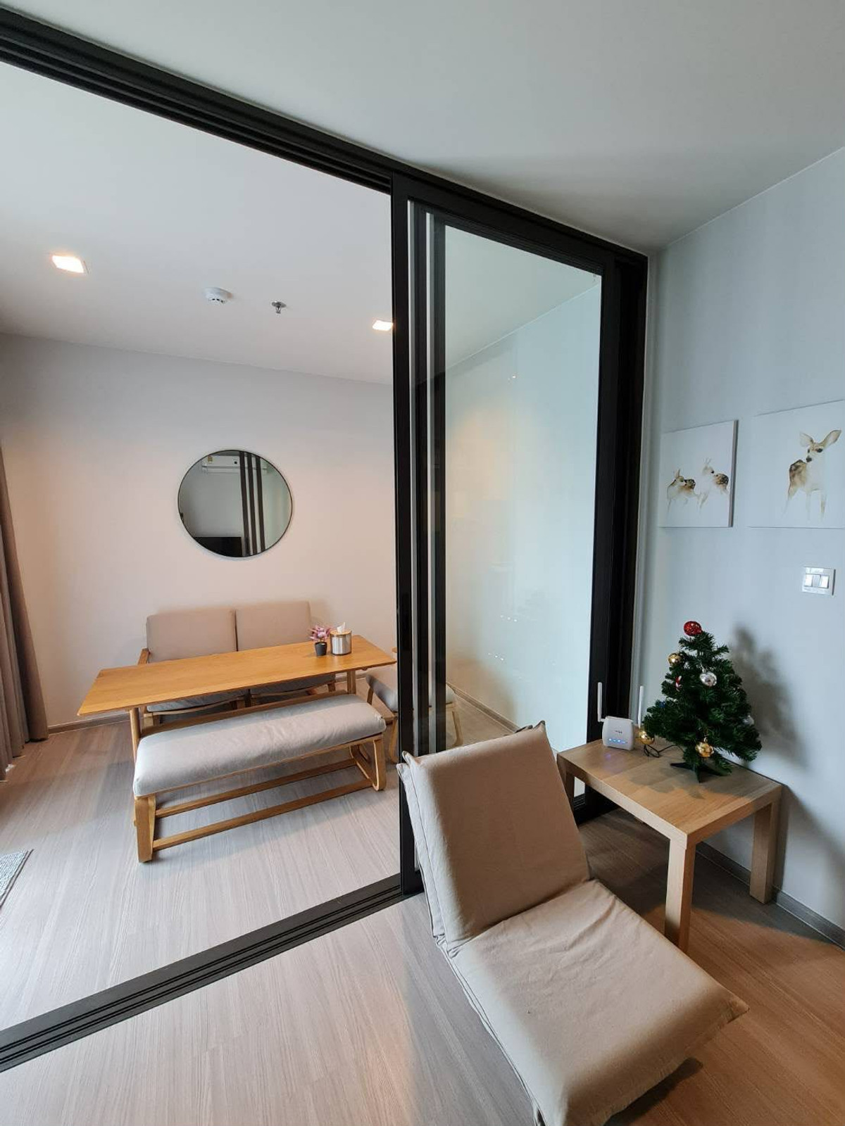 ให้เช่าคอนโดท่าพระ ตลาดพลู วุฒากาศ : ⭐️ Life Sathorn Sierra ⭐️ 1 Bedroom plus ห้องสวยตกแต่งอย่างดี มีเฟอร์นิเจอร์พร้อมอยู่