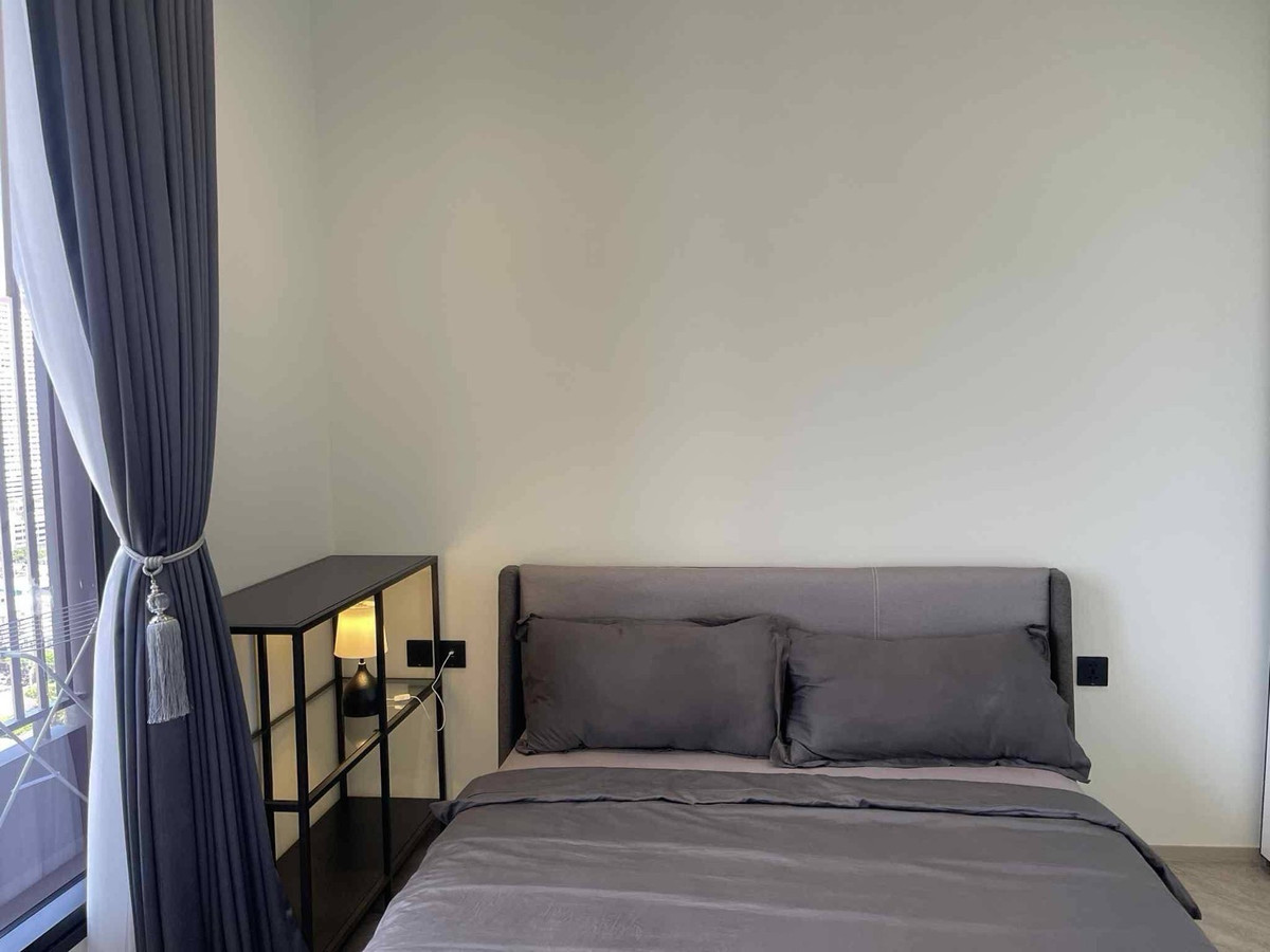 For RentCondoWongwianyai, Charoennakor : 🩷***19,500 Bath/Month**
Chapter Charoennakorn Riverside
Condo for rent: Chapter Charoen Nakhon Riverside. Make an appointment to see the room. Line id: @900cqqhk or call 0859114585 to this number.
Near the BTS
BTS Krung Thonburi
BTS Saphan Taksin
Golden L