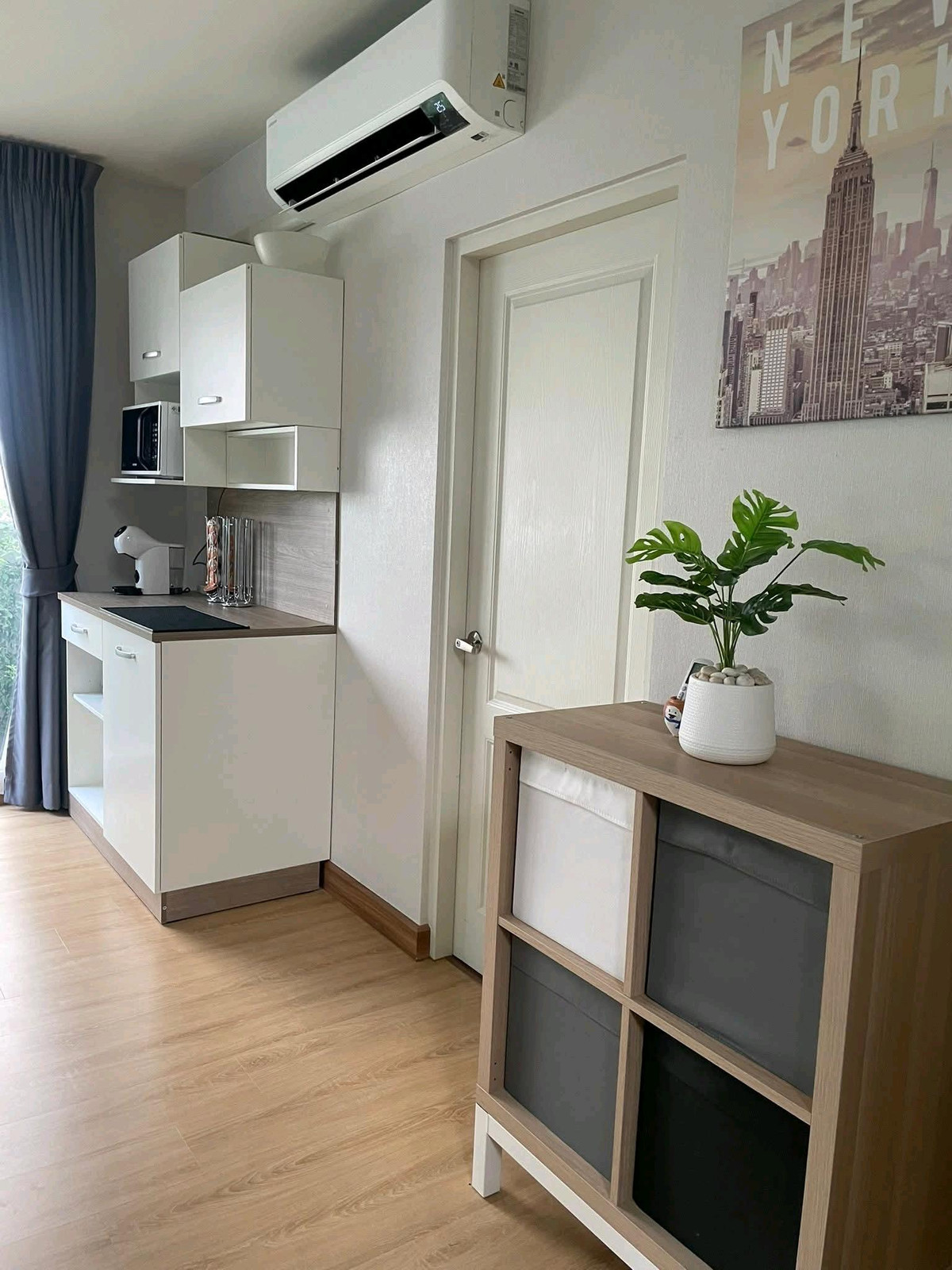 ให้เช่าบ้านปทุมธานี รังสิต ธรรมศาสตร์ : 🏡 "ให้เช่าบ้านเดี่ยว"
 หมู่บ้าน​เซ็นโทร พหล-วิภา2 ทำเลดีมาก ใกล้ ฟิวเจอร์ปาร์ค
🔥  เฟอร์นิเจอร์ครบพร้อมเข้าอยู่ได้เลย
