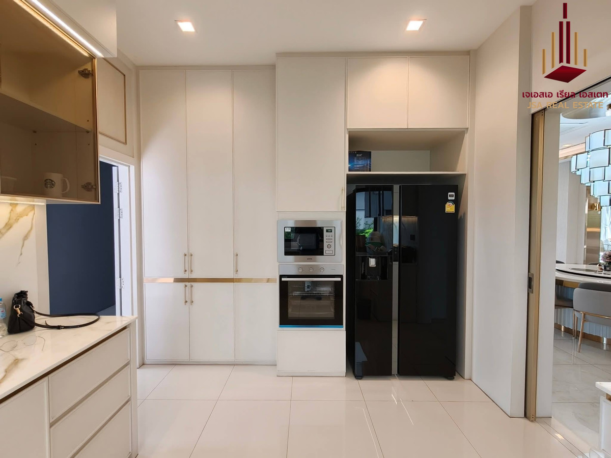 ขายบ้านพัฒนาการ ศรีนครินทร์ : ✨ For Sale: Grand Bangkok Boulevard East Rama 9  ✨  💰 Only 49,000,000 THB