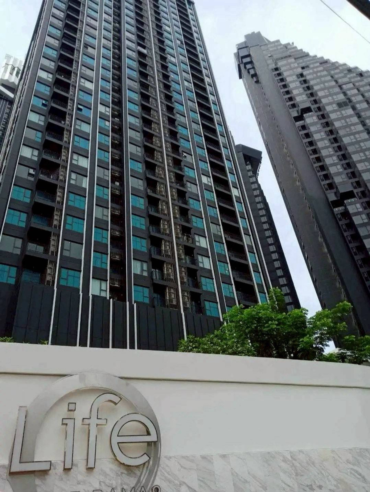 For RentCondoRama9, Petchburi, RCA : For Rent ✨ Life Asoke - Rama 9 ✨ Near Central Rama 9. Fully furnished with appliances.