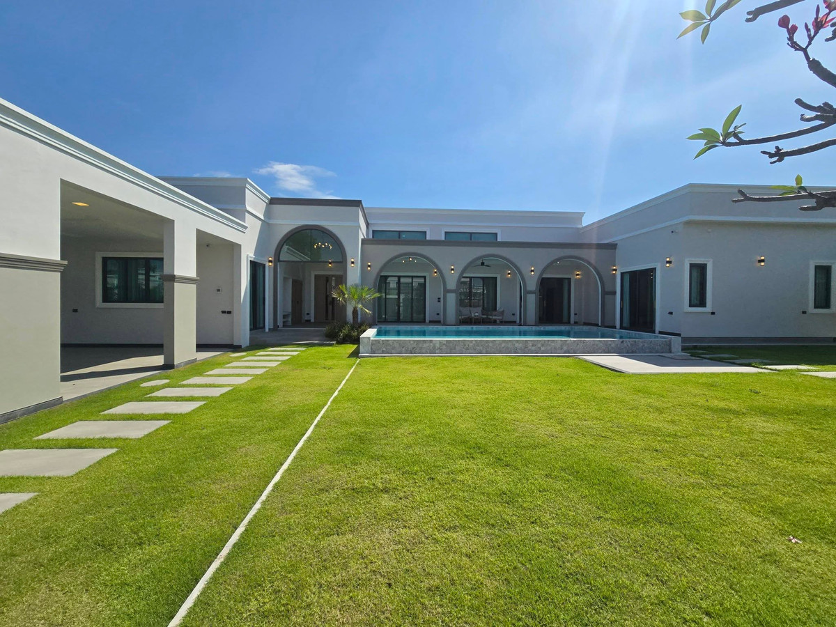 ขายบ้านพัทยา บางแสน ชลบุรี สัตหีบ : เดอะ ไพรเวท พูลวิลล่า พัทยา / 5 ห้องนอน (ขาย), The Private Pool Villa Pattaya / 5 Bedrooms (FOR SALE) BEWN152