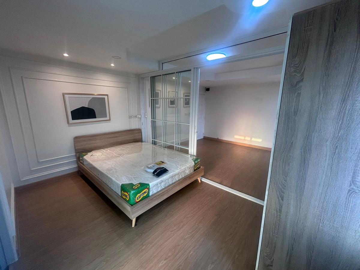 For SaleCondoChokchai 4, Ladprao 71, Ladprao 48, : (Code S5457) Condo for sale, J.W. Suite Condominium Project: J.W. Suite Condominium.