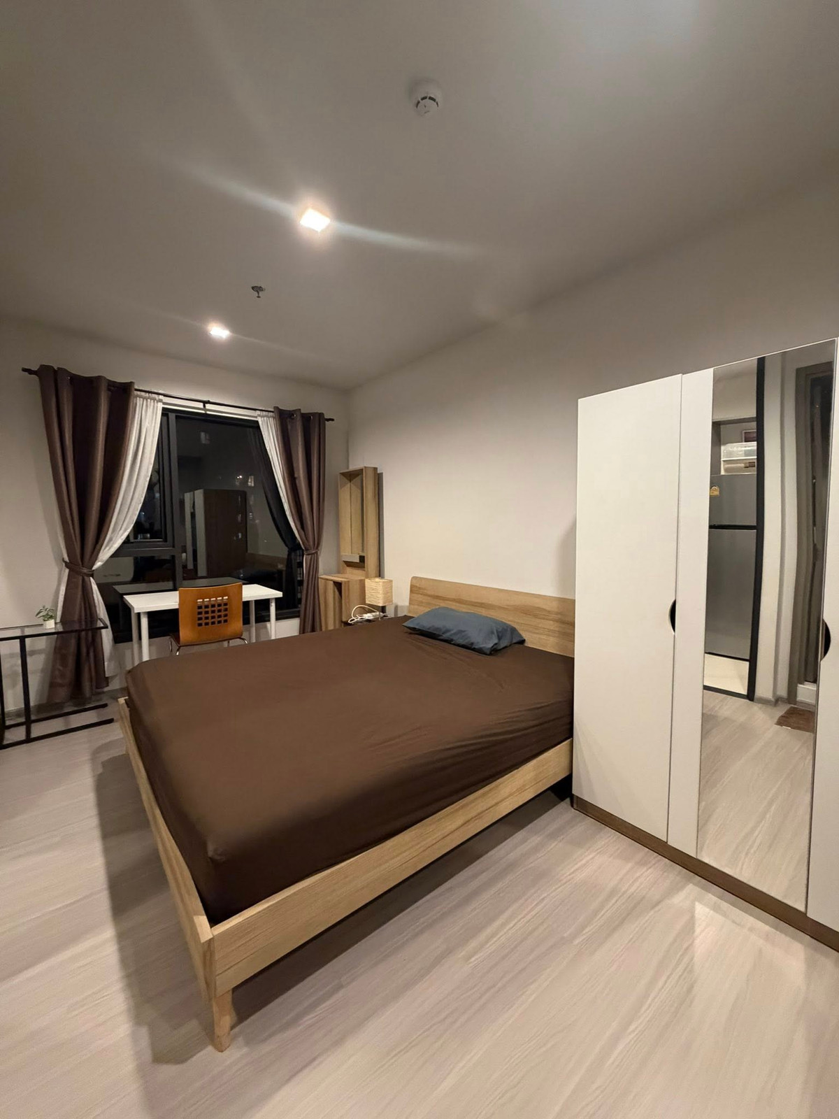 ให้เช่าคอนโดพระราม 9 เพชรบุรีตัดใหม่ RCA : ให้เช่า Life Asoke Hype ราคา 18,000 บาท [MPr260321]