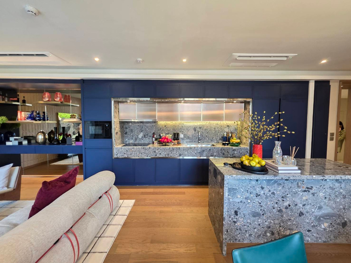 For SaleCondoSukhumvit, Asoke, Thonglor : Via 34 (Sukhumvit 34): 2bed 2bath 125.13sqm. from 34 million Am: 0656199198