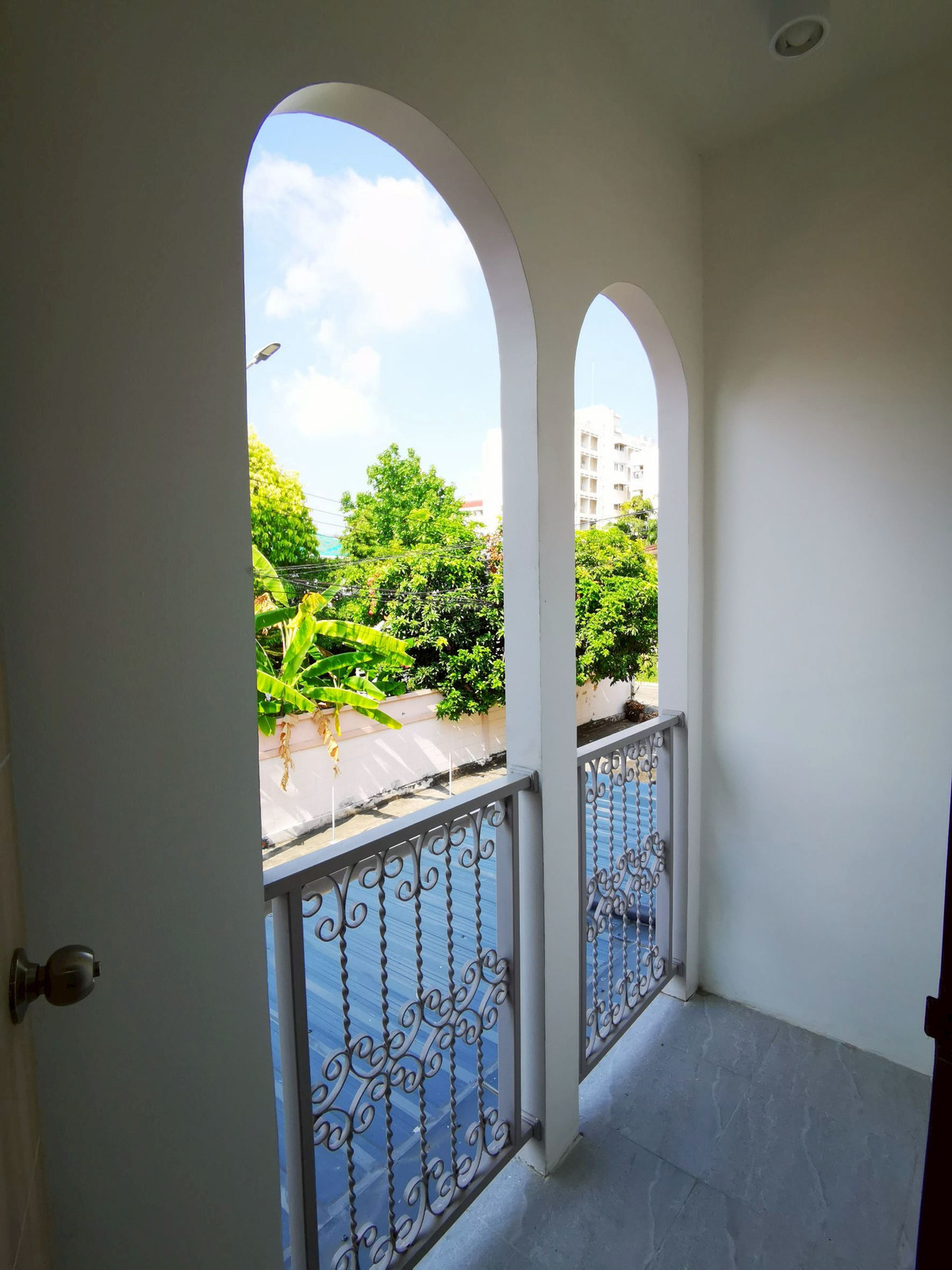 For RentHouseChokchai 4, Ladprao 71, Ladprao 48, : 2-story house, good location, beautifully decorated, for rent in Lat Phrao-Chokchai 4 area, near BTS Phawana, only 1.3 km.