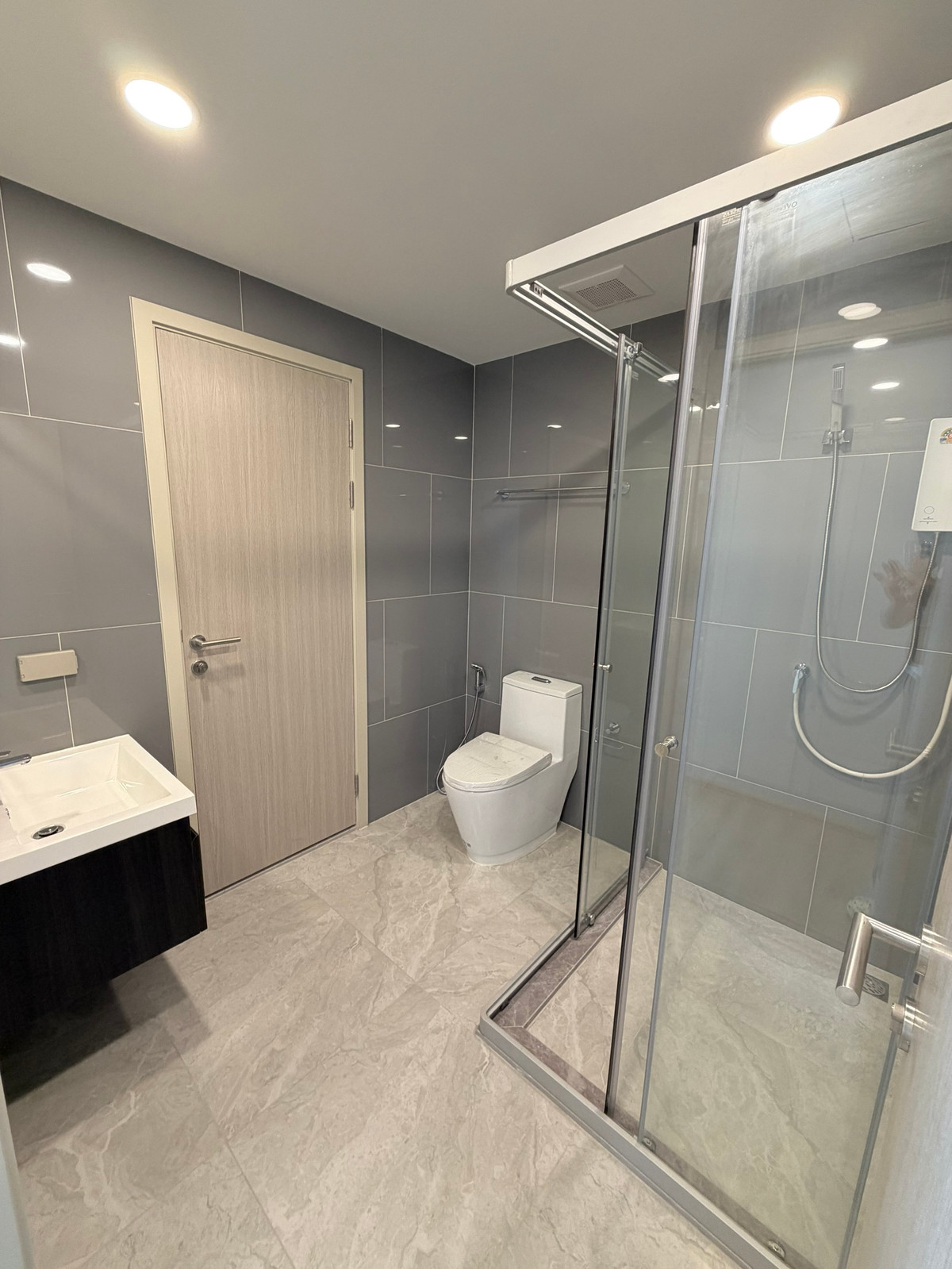 For RentCondoOnnut, Udomsuk : 🔥 2 bedrooms at this price in Sukhumvit...hard to find! 🔥19,000 baht/month 🔥 Best value!