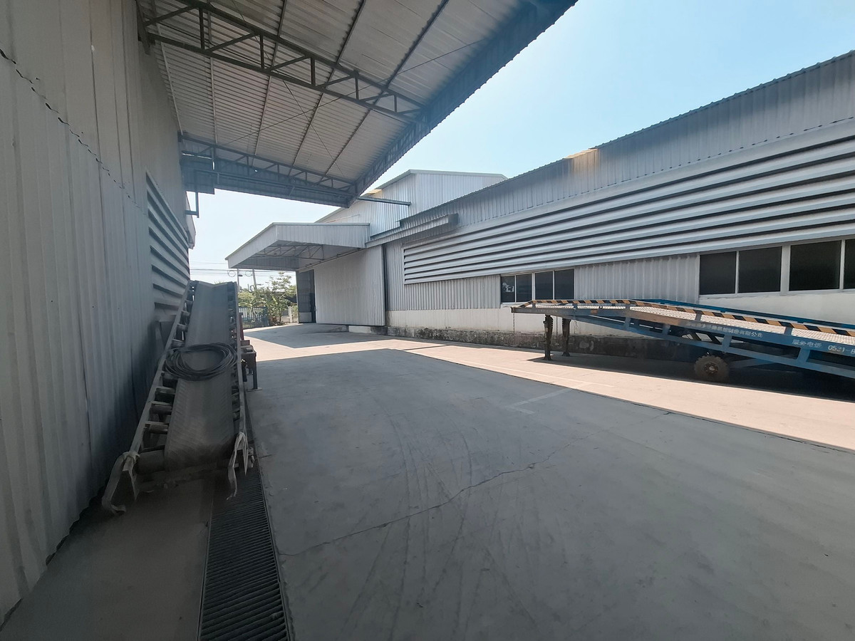 ขายโกดังพัทยา บางแสน ชลบุรี สัตหีบ : อาคารโกดัง พร้อมสิ่งปลูกสร้าง ซอย ชากยายจีน ถนน ทุ่งศุขลา ตำบล ทุ่งสขลา อำเภอศรีราชา ชลบุรี ⚡ราคาถูก! 25,000,000 บาท⚡