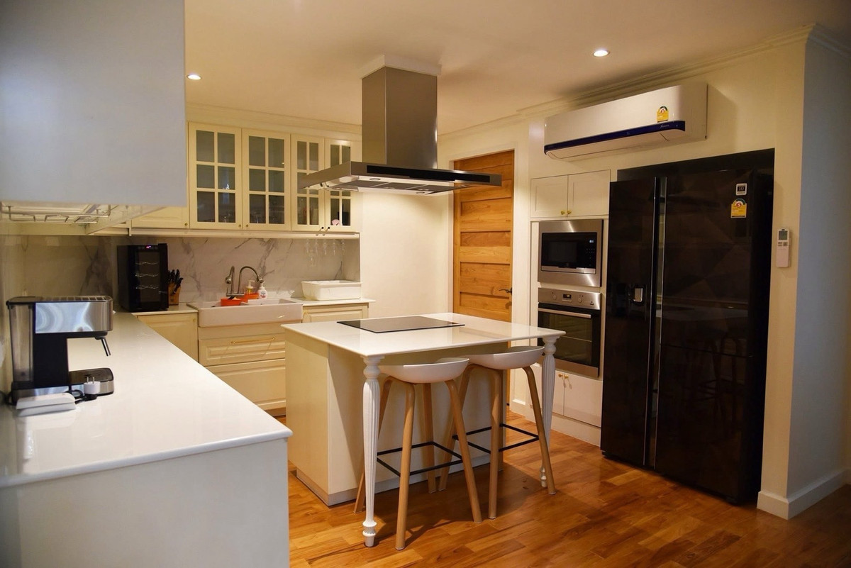 For SaleCondoWongwianyai, Charoennakor : Watermark Chaopraya 4bed 280sqm 52mb