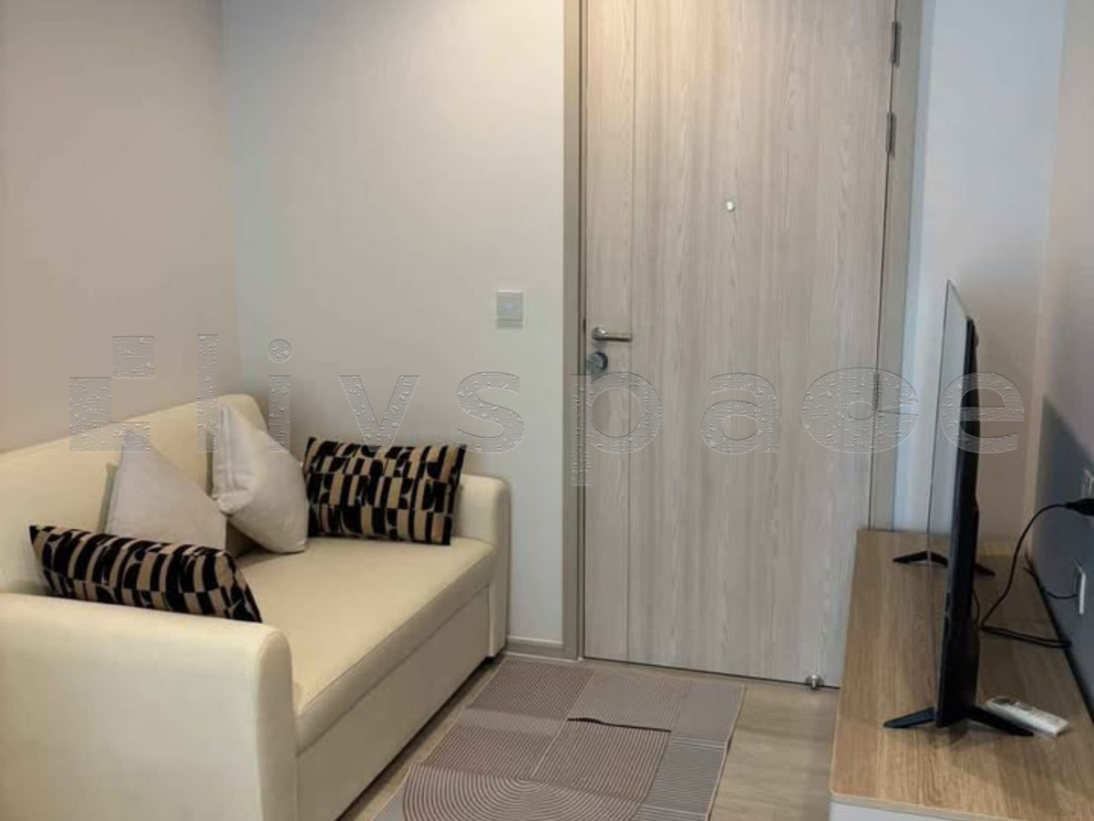 For RentCondoWitthayu, Chidlom, Langsuan, Ploenchit : ▚ LH221ツ FOR RENT: Life One Wireless 1BR 35sqm. 21K ✨ Fully Furnished & Move-in Ready, Heart of Wireless Road 🏙️