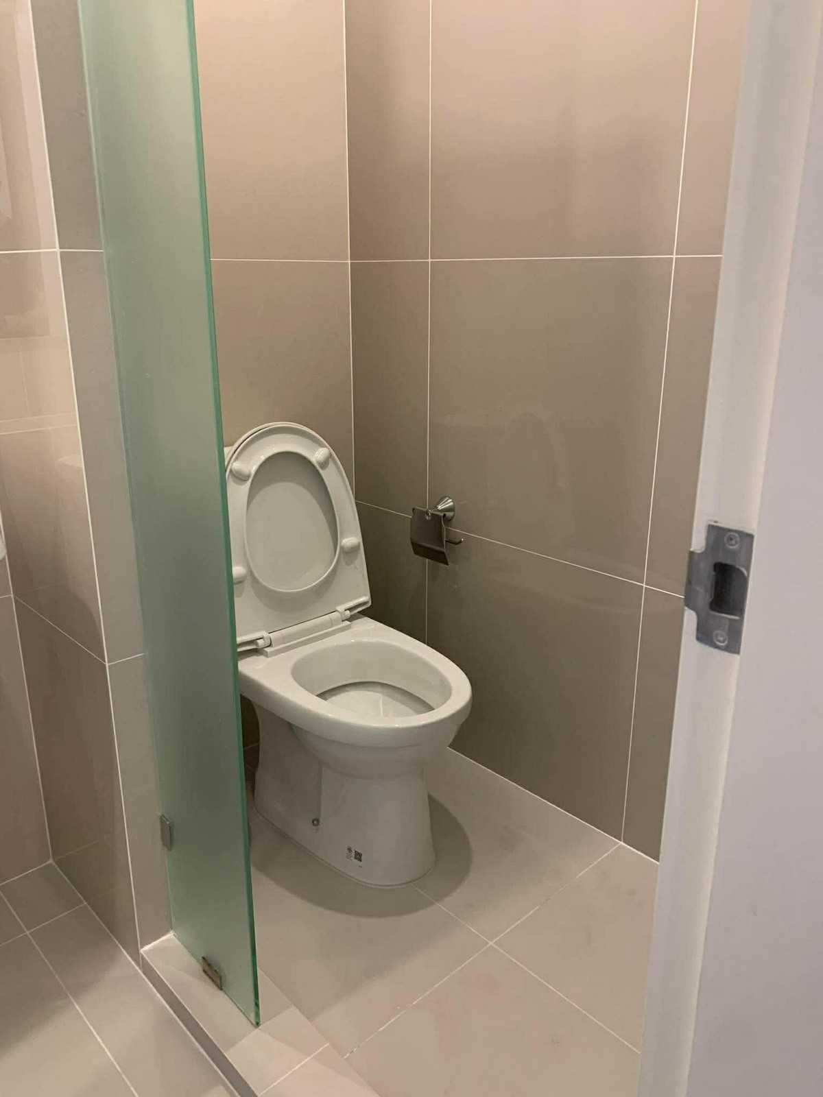 For RentCondoRamkhamhaeng, Hua Mak : New condo for rent, Niche Mono Ramkhamhaeng, next to MRT Ramkhamhaeng 34, near Ramkhamhaeng Hospital.