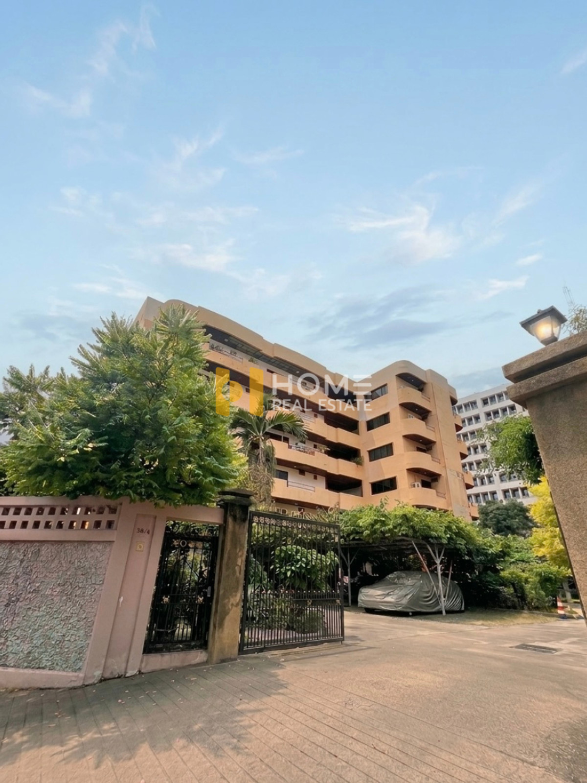 ขายอารีย์ อนุสาวรีย์ : 🔥 HOT DEAL อพาร์ตเมนต์ 5 ชั้น ใจกลางอารีย์ ห้องกว้างวิวดี / อพาร์ตเมนต์ 5 ชั้น ซอยอารีย์ 5 / 20 ห้องนอน (ขาย), Apartment Soi 5 floors Ari 5 / 20 Bedrooms (FOR SALE) BNS006