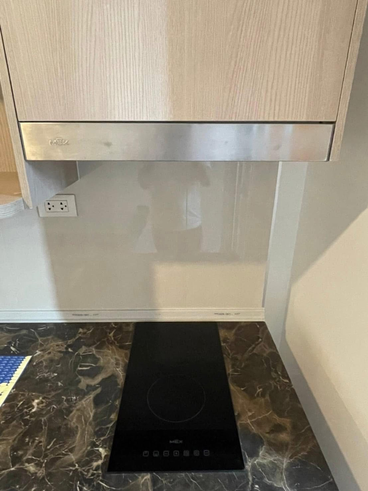 ให้เช่าคอนโดท่าพระ ตลาดพลู วุฒากาศ :  ⭐️ Elio Sathorn - Wutthakat ⭐️ 1 ห้องนอน ขนาด 33 ตรม. มีเฟอร์นิเจอร์ครบครัน