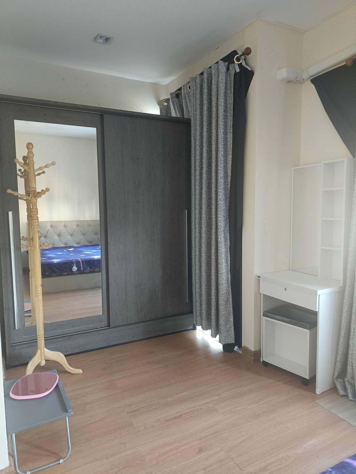 ให้เช่าทาวน์โฮมเกษตร นวมินทร์ ลาดปลาเค้า : #E327 🎉020469 ให้เช่าทาวน์โฮม Golden Town 2 Ladprao - Kaset Nawamin