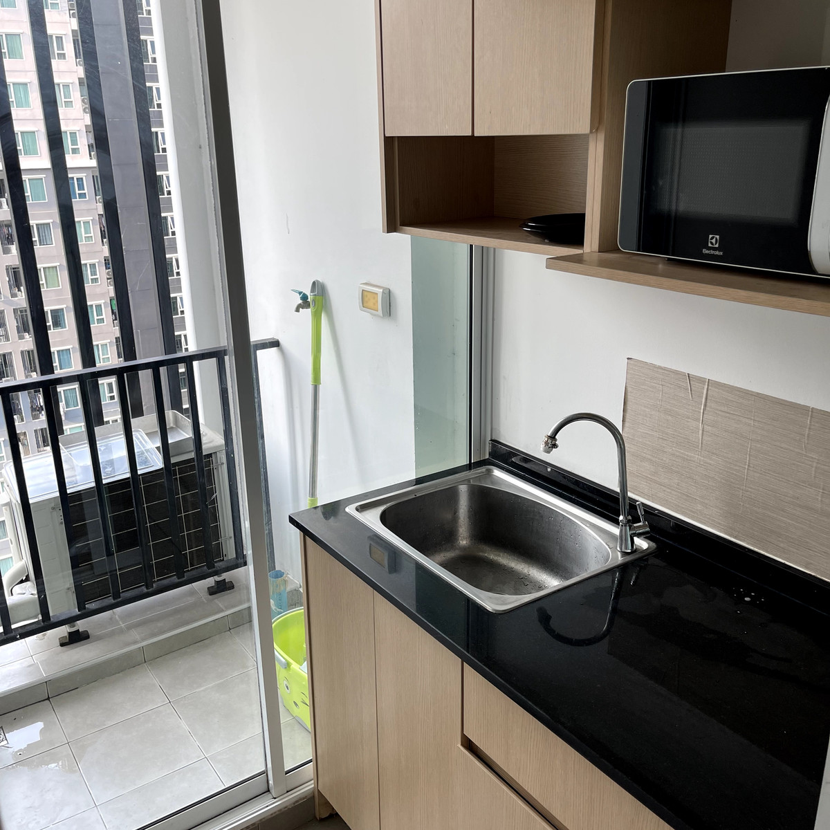 ให้เช่าคอนโดบางซื่อ วงศ์สว่าง เตาปูน : คอนโดให้เช่า - MRT บางซ่อน  —-รีเจ้นท์ โฮม  บางซ่อน 28—-