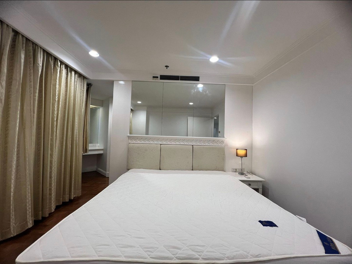 ให้เช่าคอนโดวิทยุ ชิดลม หลังสวน : 🏢 ให้เช่า วิทยุ คอมเพล็กซ์  วิวเมืองโล่ง ห้องใหญ่หายาก ใจกลาง CBD ใกล้ BTS เพลินจิต ✨