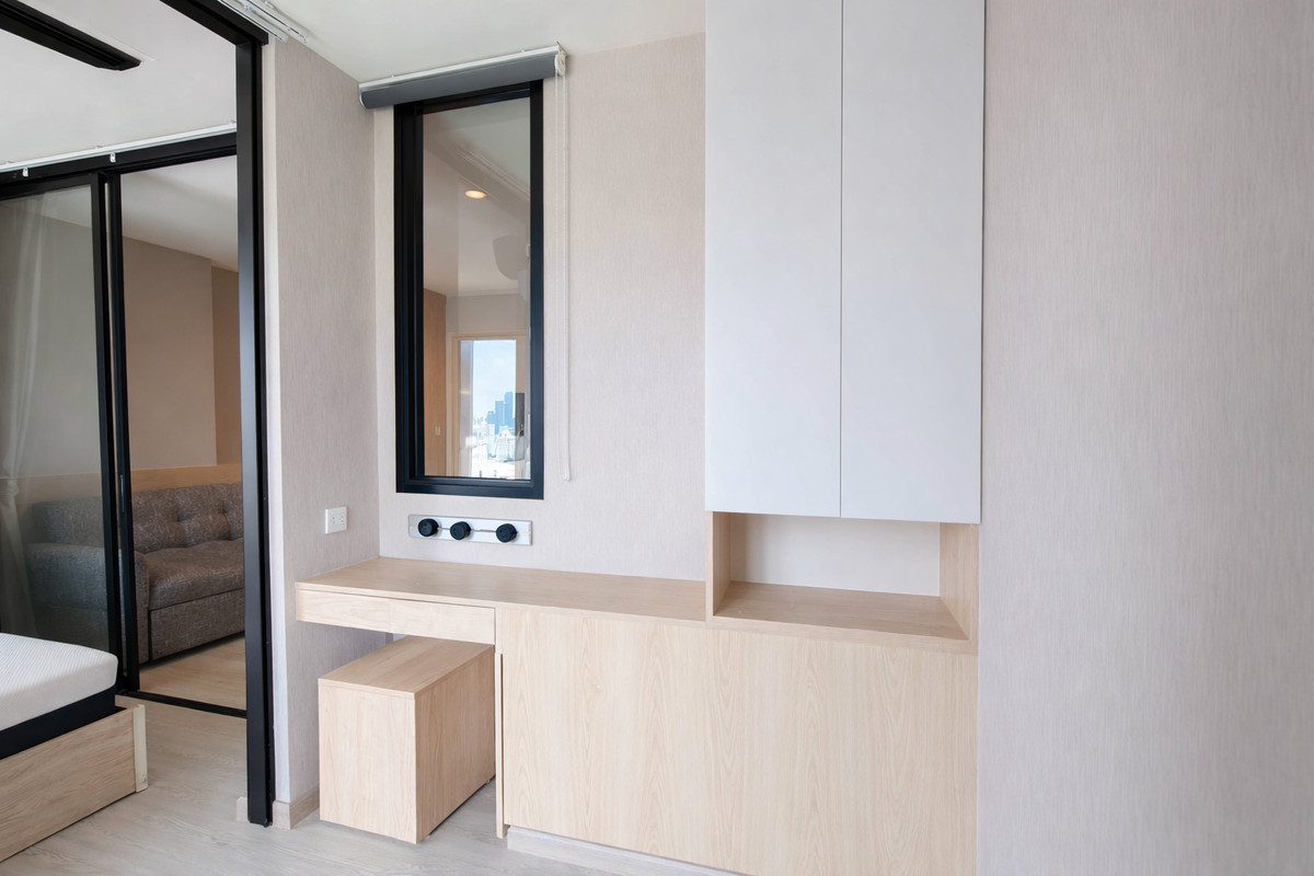 คอนโดพระราม 9 เพชรบุรีตัดใหม่ RCA : 🔥 Life Asoke ห้อง 1 Bed Plus — อยู่เองก็ดี ทำงานก็ได้ นัดชมได้เลยวันนี้ โทร.063-6165390