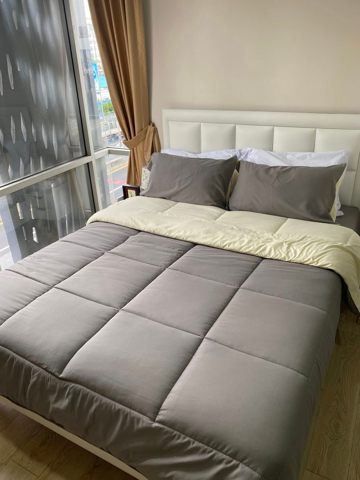 ให้เช่าคอนโดวิทยุ ชิดลม หลังสวน : ✨ คุ้มที่สุดในร่วมฤดี! ให้เช่า The Tempo Ruamrudee 2 ห้องนอน + 1 ห้องอเนกประสงค์ เพียง 28,000.- ใกล้ BTS เพลินจิต ✨